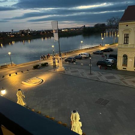 Apartman Loft 72 Славонський Брод Екстер'єр фото